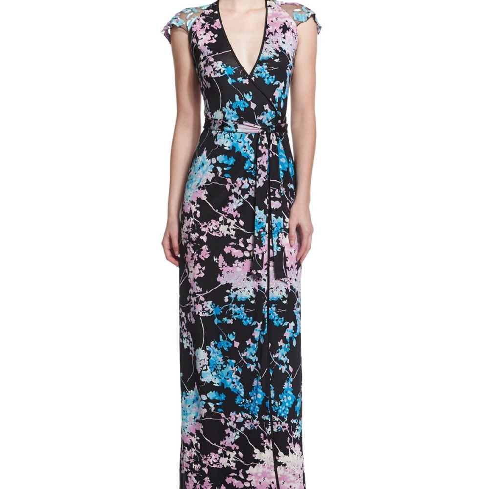 Diane von Furstenberg Maxi Dress Womens 6 Black Floral Silk Flutter Sleeve Vneck